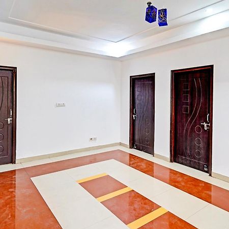 Super Hotel O Palm Dehradun Extérieur photo