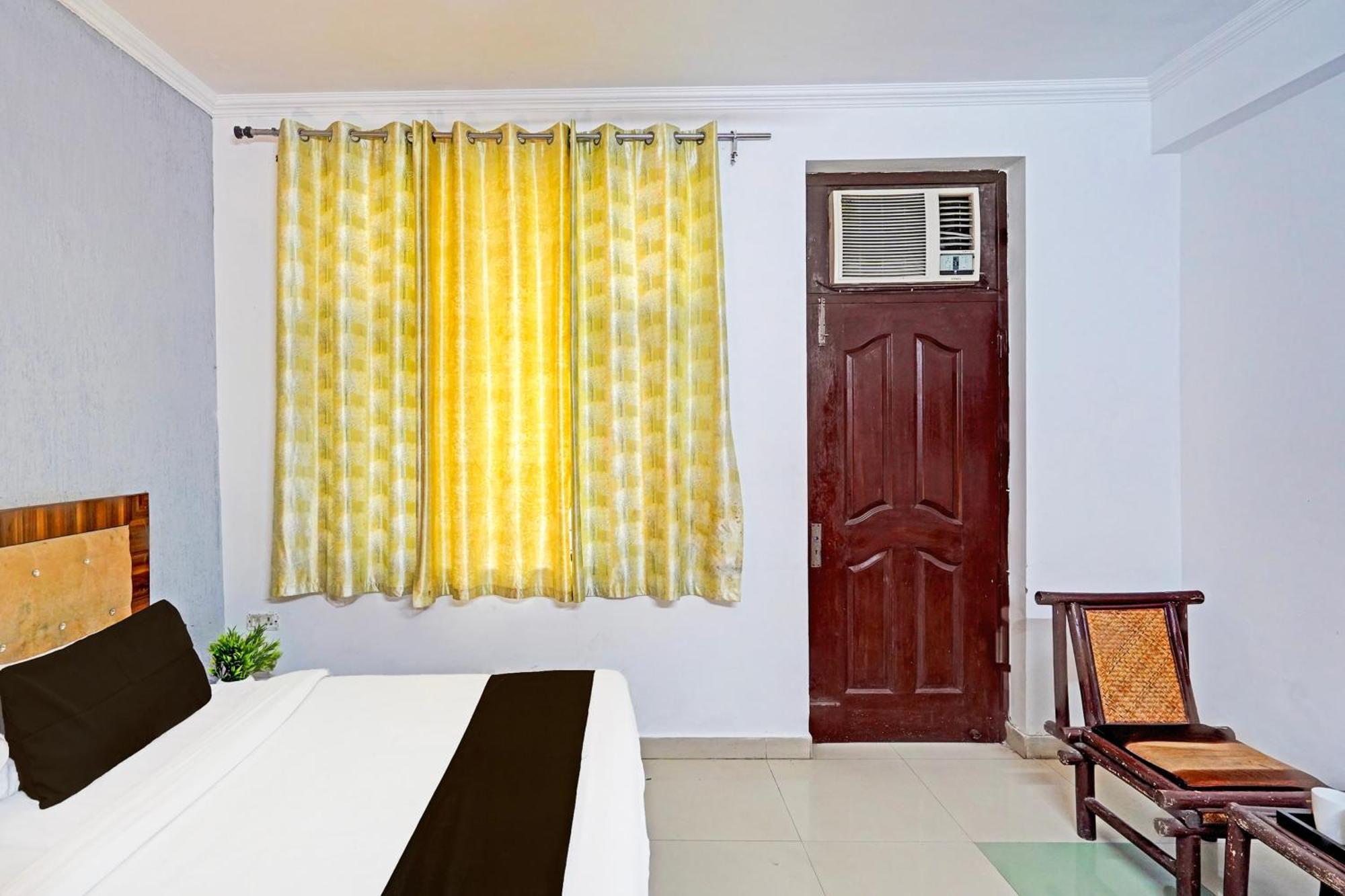 Super Hotel O Palm Dehradun Extérieur photo