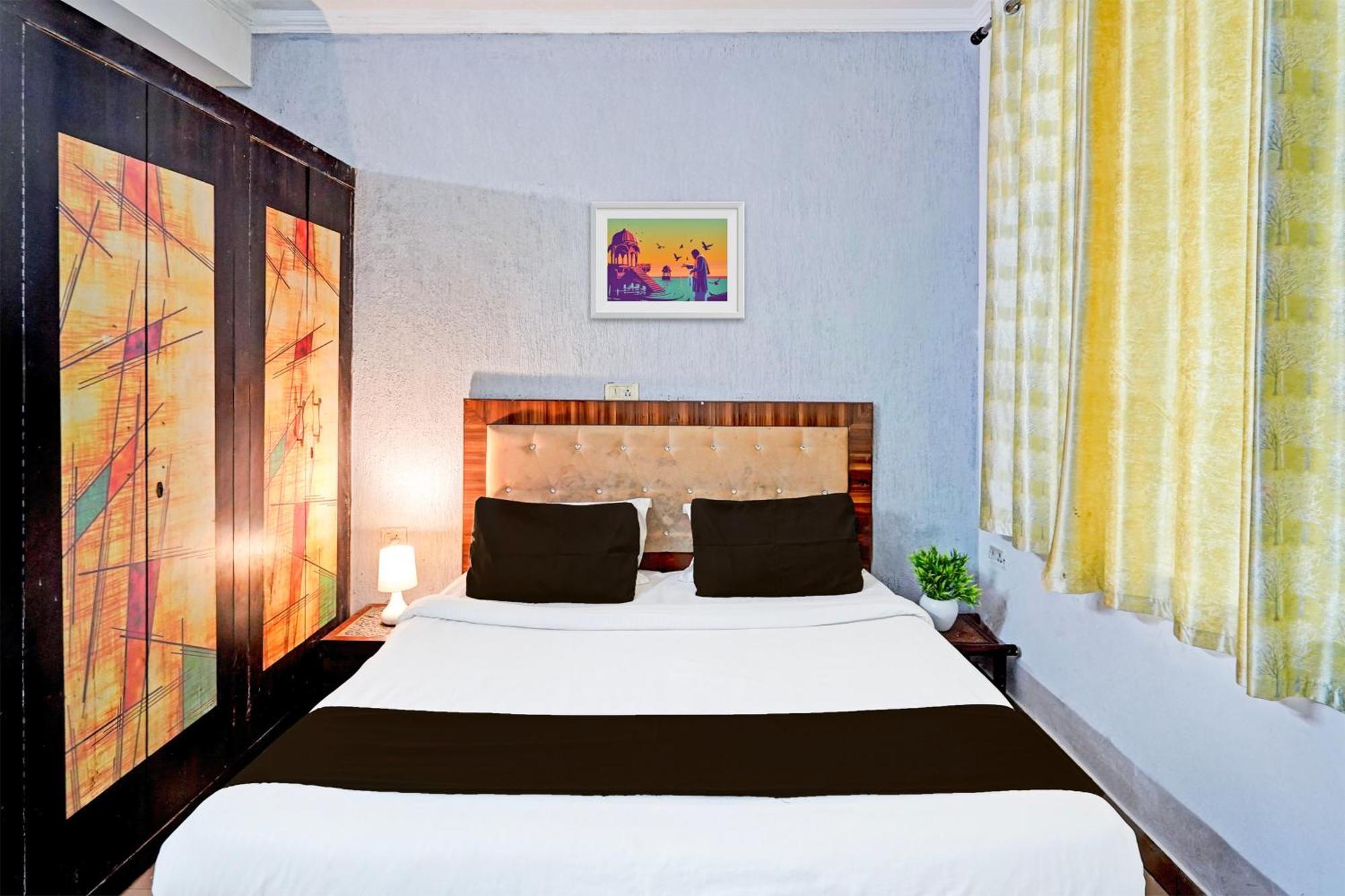 Super Hotel O Palm Dehradun Extérieur photo